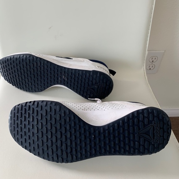 Shoes - Picture 6 of 14